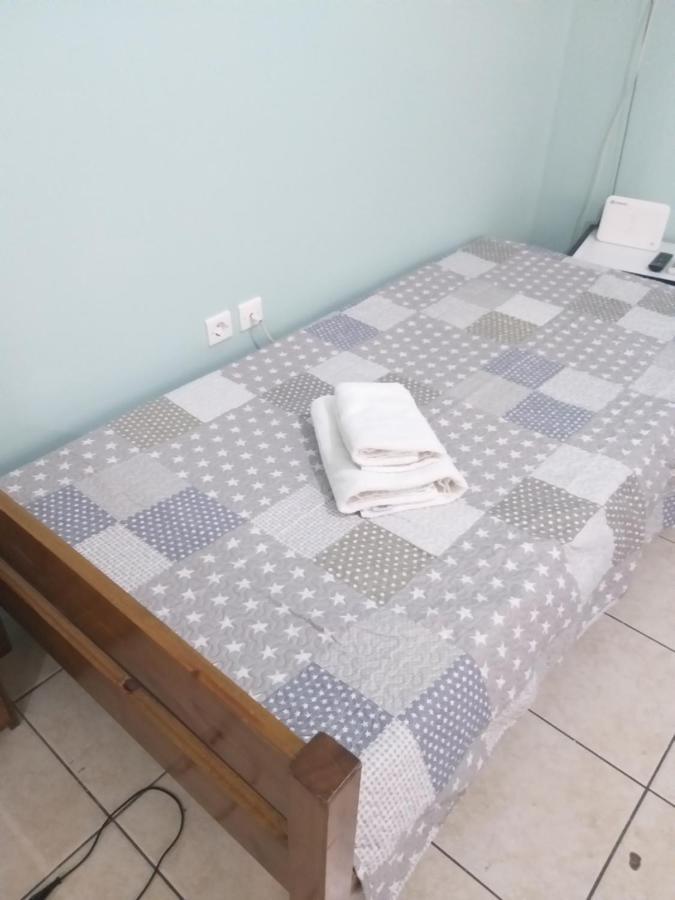 Апартаменты Practical Studio Next To The Subway, Train Station Афины Экстерьер фото