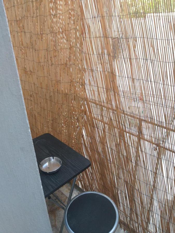 Апартаменты Practical Studio Next To The Subway, Train Station Афины Экстерьер фото